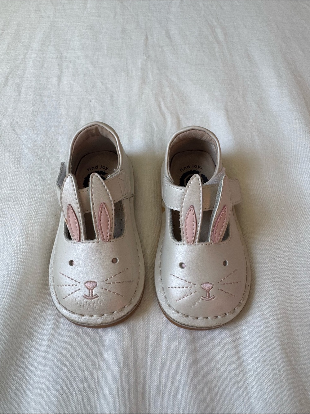 Livie & Luca Girls Size 5 Bunny Mary Jane Shoes